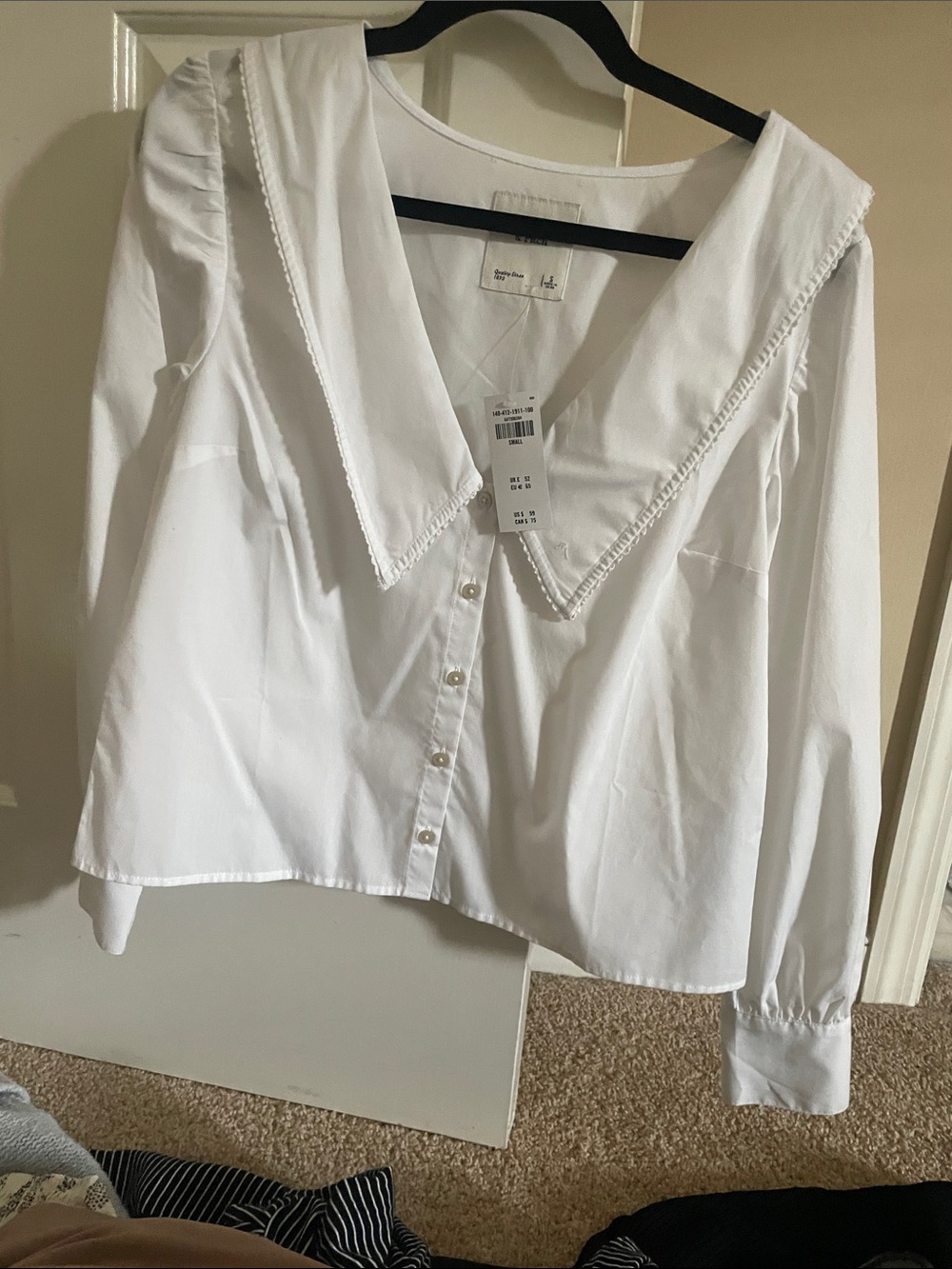 Abercrombie and Fitch Women Poplin White Shirt